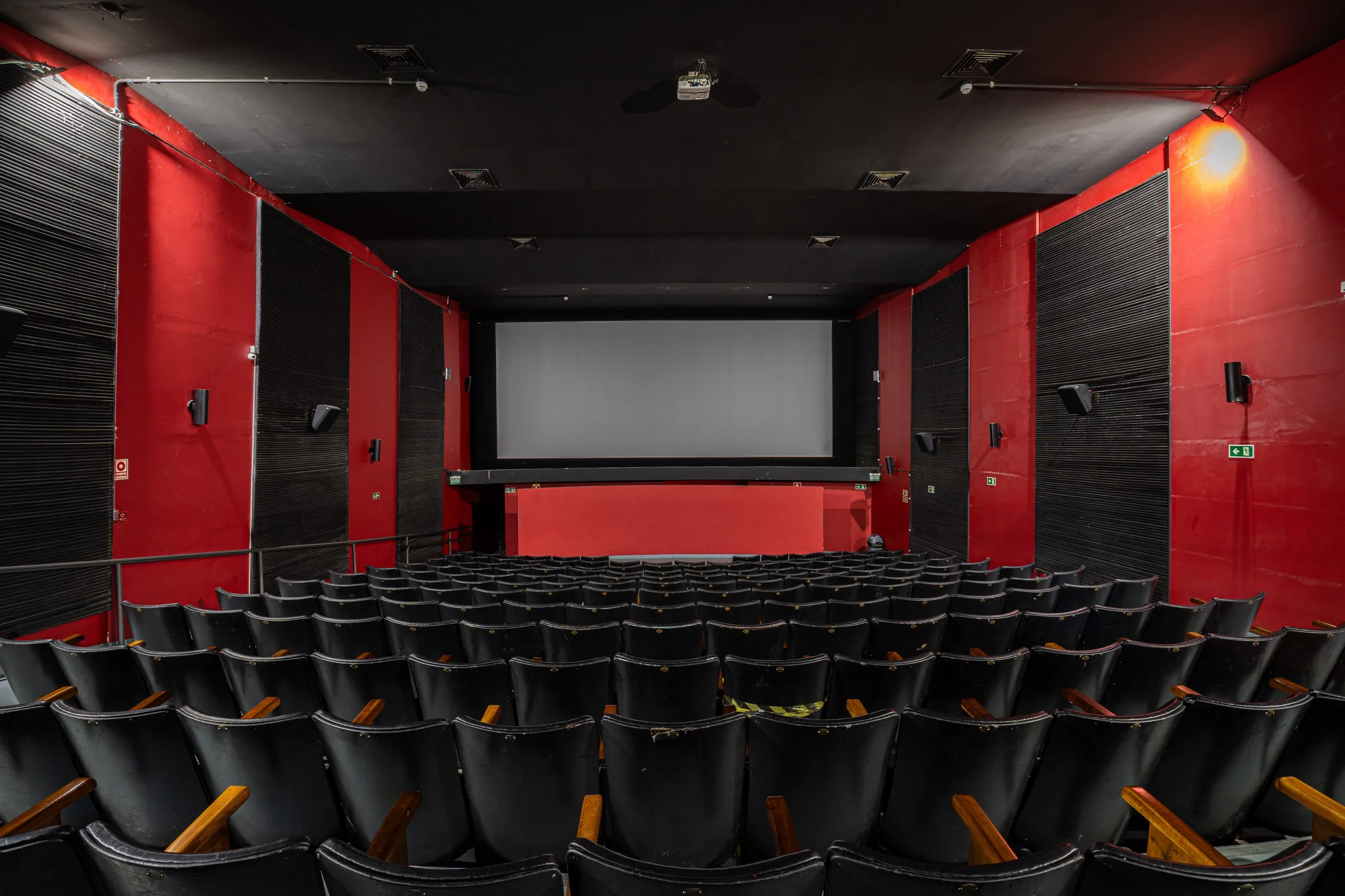 Estado atual do Cine Olido / Galeria Olido